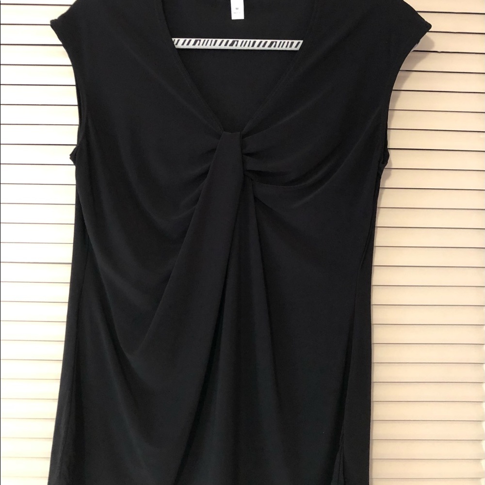 Dress Barn Black Sleeveless Top Medium